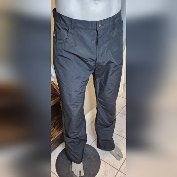 Armani Stylish Black Men's Pants - Picture 2 of 15